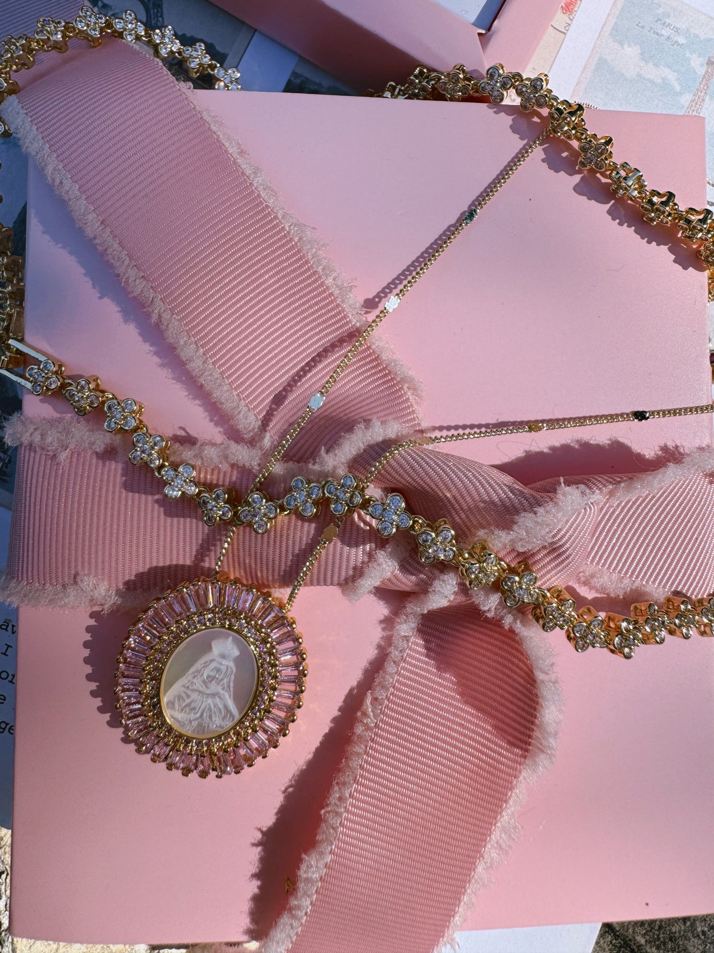 Trébol Necklace
