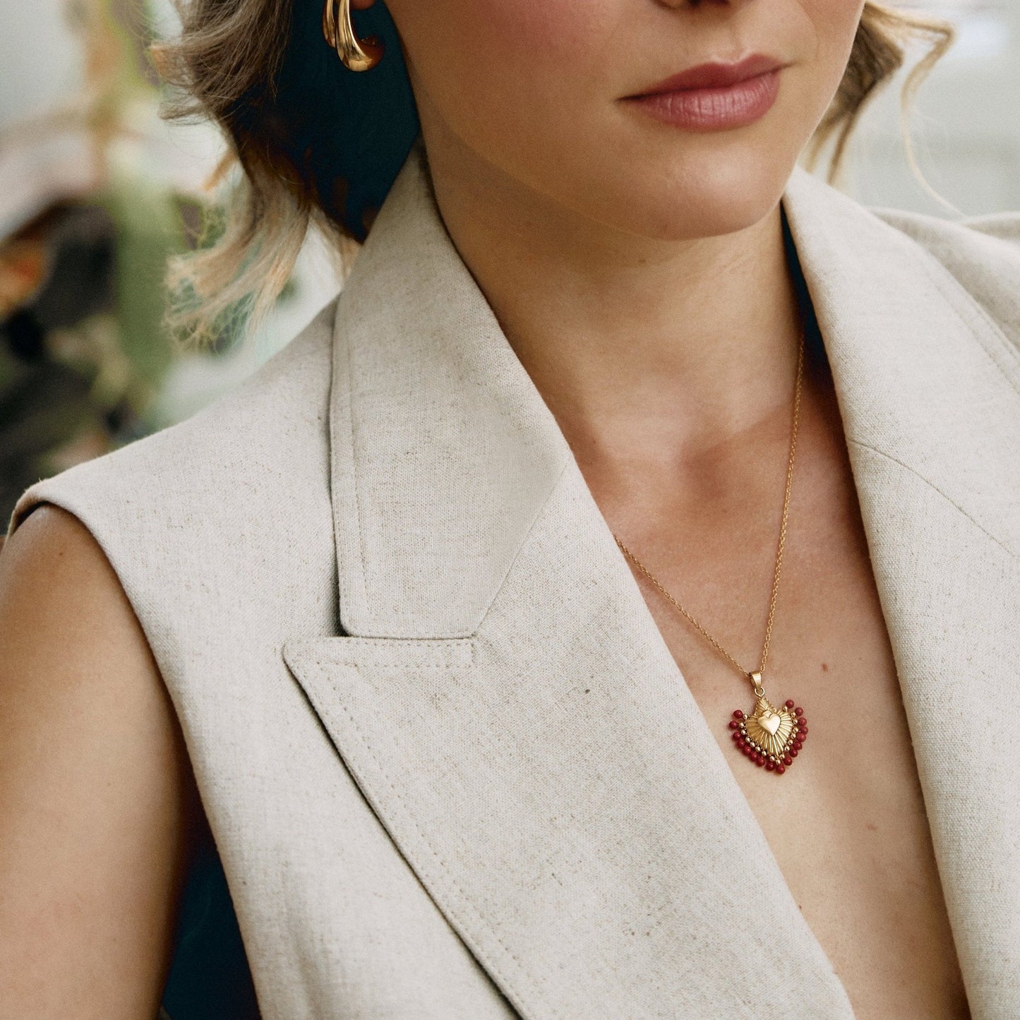 Cuore Coral Stone Necklace