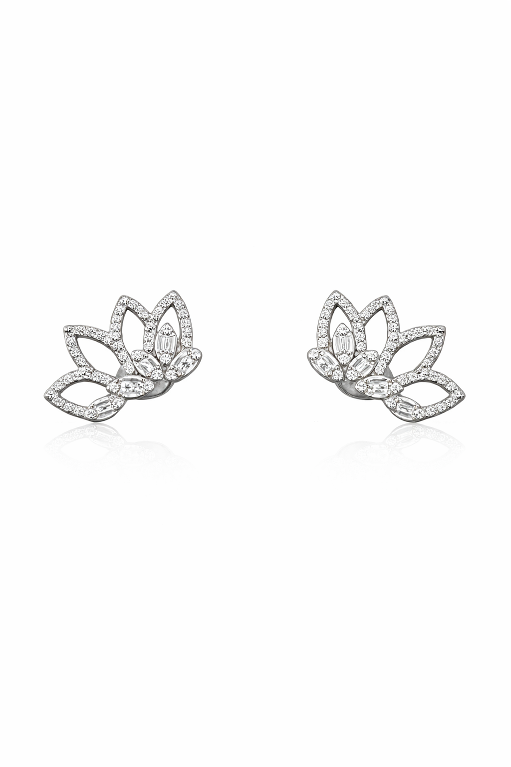 White Flower Silver Earring